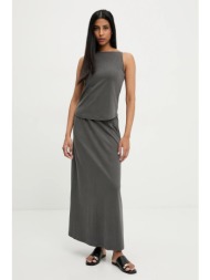 μπλούζα και φούστα ...