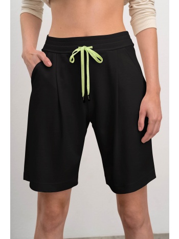 vamp μονόχρωμο κοντό παντελόνι σε προσφορά