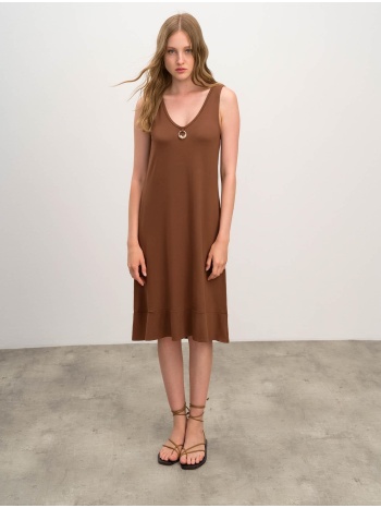 vamp μονόχρωμο αμάνικο φόρεμα σε προσφορά