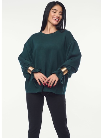 μπλουζα με χρυσους κρικους κυπαρισσί