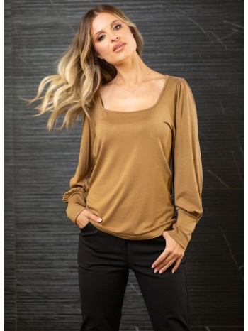 μπλουζα με τετραγωνο κοψιμο μπεζ σε προσφορά