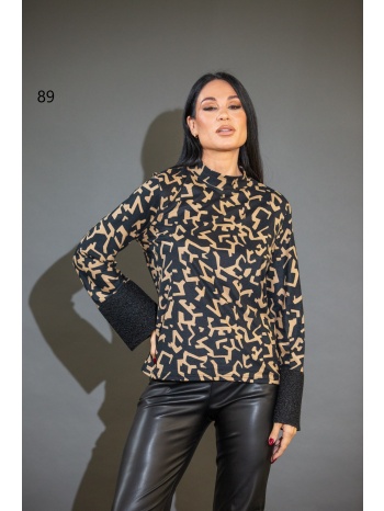 μπλουζα εμπριμε με μπουκλε μανικι μαύρο