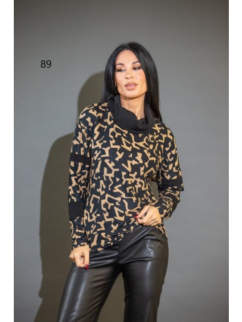 μπλουζα εμπριμε με γυριστο γιακα μαύρο