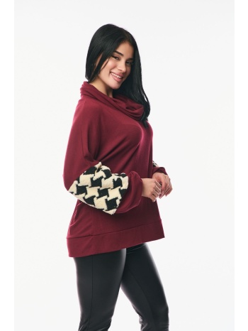 μπλουζα με γυριστο γιακα και λεπτομερεια γουνα στο μανικι σε προσφορά