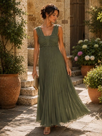 πλισέ maxi φόρεμα με σούρες στο μπούστο - χακί | dress up σε προσφορά