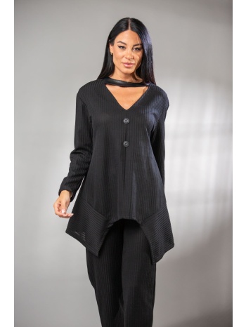 μπλουζα ριπ με λεπτομερειες δερματινης και διακοσμητικα σε προσφορά