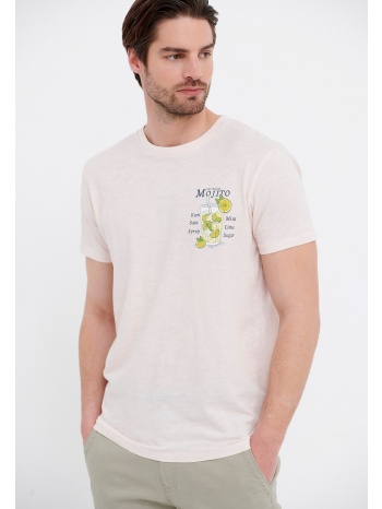 t-shirt με graphic τύπωμα στο στήθος σε προσφορά