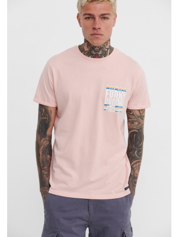 t-shirt με graphic τύπωμα στο στήθος σε προσφορά
