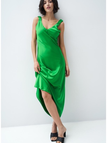 μάξι πράσινο φόρεμα σε προσφορά
