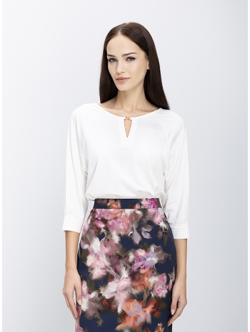 γυναικεία μπλούζα με μεταλλική λεπτομέρεια σε χρυσό