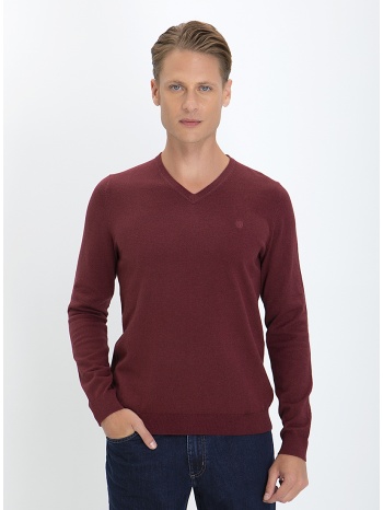 πλεκτό πουλόβερ με v λαιμόκοψη modern fit σε προσφορά