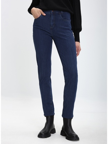 γυναικείο τζιν εφαρμοστή γραμμή σε προσφορά