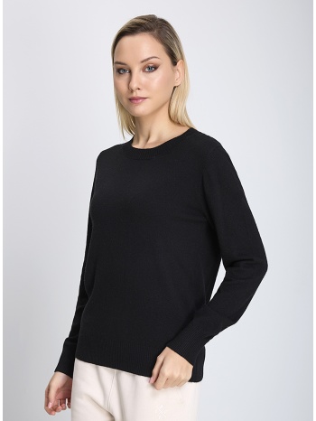 γυναικείο πλεκτό με λαιμόκοψη regular fit σε προσφορά