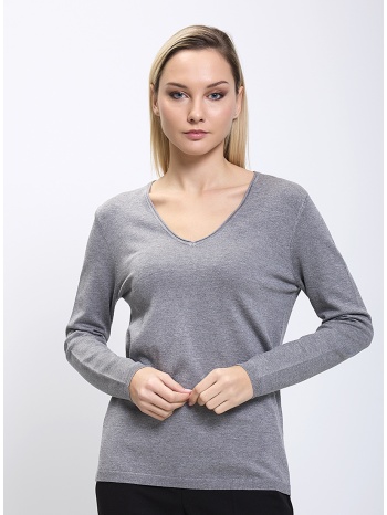 γυναικείο πλεκτό με λαιμόκοψη v regular fit σε προσφορά