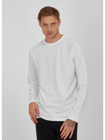 μπλούζα με λαιμόκοψη σε υπόλευκο σε προσφορά