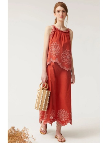 γυναικείο ντε-πιες με κεντήματα από βαμβάκι σε κεραμιδί σε προσφορά