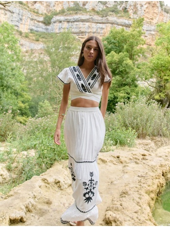 γυναικείο ντεπιές βαμβακερό με κεντήματα σε αέρινη γραμμή σε προσφορά