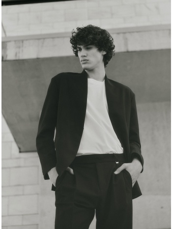 μαύρο σακάκι χωρίς πέτο