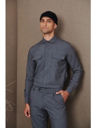 γκρί μακρυμάνικο πουκάμισο με τσέπες