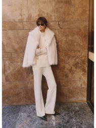 εκρού γούνα