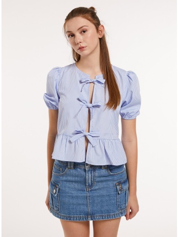 ριγέ πουκάμισο με βολάν και φιόγκους