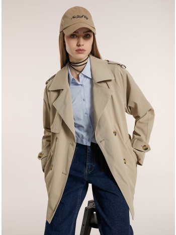 μπέζ καμπαρντίνα με σταυρωτό κούμπωμα, ζώνη και τσέπες