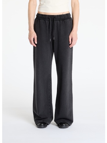 παντελόνια guess originals eco triangle sweatpants jet σε προσφορά