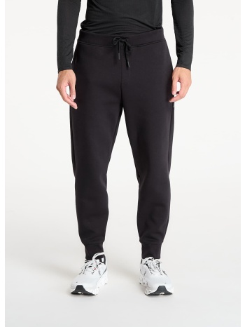 φόρμα on focus tech sweatpants black l σε προσφορά