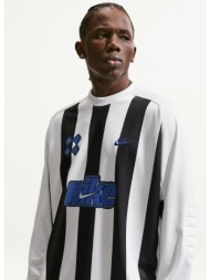 t-shirt nike sportswear ...