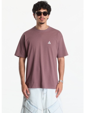 t-shirt nike acg short-sleeve t-shirt tattoo s σε προσφορά