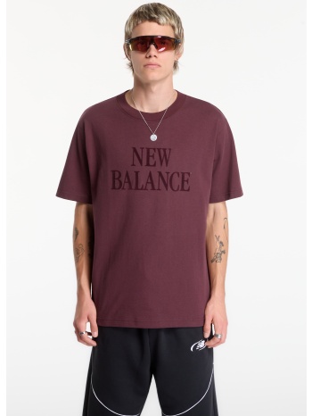 t-shirt new balance athletics flocked logo t-shirt cherry