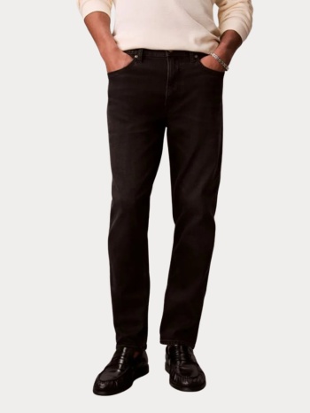 τζιν calvin klein tapered fit avery black stone calvin klein σε προσφορά