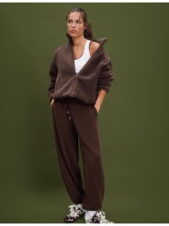 stradivarius μπουφάν με φερμουάρ από συνθετική γούνα προβάτου καφέ s