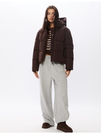 stradivarius βασικό καπιτονέ μπουφάν με κουκούλα καφέ xs