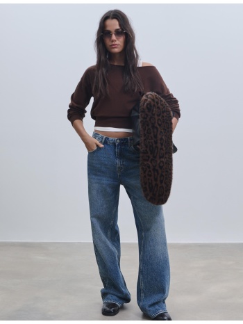 stradivarius πλεκτό πουλόβερ ζέρσεϊ με λαιμόκοψη χαμόγελο