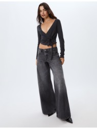 stradivarius τζιν χαμηλόμεσο φαρδύ μπαντζάκι με αστέρια σκούρο γκρι 32