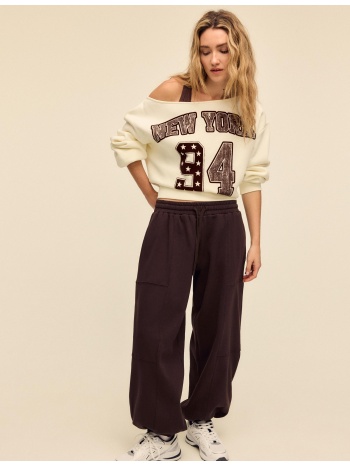 stradivarius φούτερ με λαιμόκοψη χαμόγελο και τύπωμα εκρού s