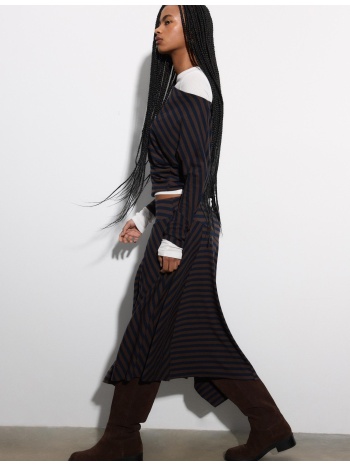 stradivarius μακριά ασύμμετρη φούστα με ρίγες navy blue l