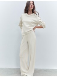 stradivarius πλεκτή μπλούζα με στρογγυλή λαιμόκοψη εκρού m