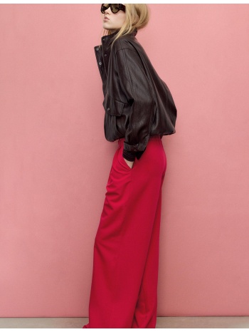 stradivarius φαρδύ παντελόνι με λεπτομέρεια αγκράφα σκούρο