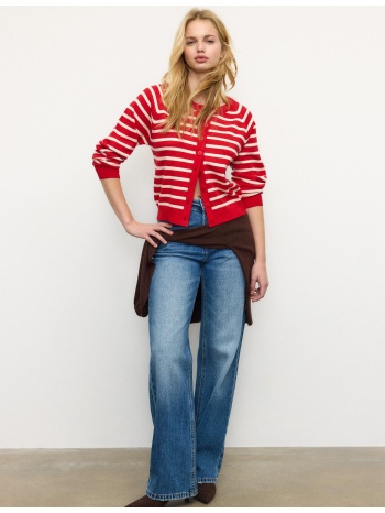 stradivarius πλεκτή ζακέτα με κουμπιά και μανίκια ρεγκλάν σε προσφορά