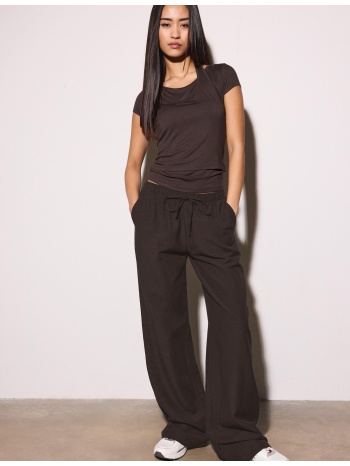 stradivarius παντελόνι με κορδόνια και λινό καφέ xs