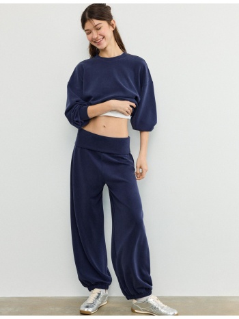 stradivarius παντελόνι jogger μπαλούν με γυριστή μέση και