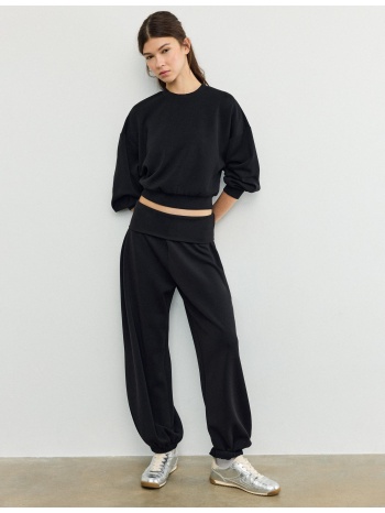 stradivarius παντελόνι jogger μπαλούν με γυριστή μέση και