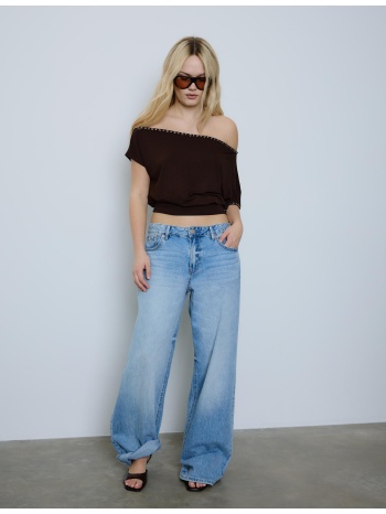 stradivarius ασύμμετρη μπλούζα με τρουκς καφέ l