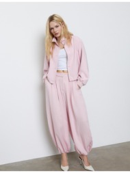 stradivarius φουσκωτό τζάκετ με ψηλό γιακά σομόν s