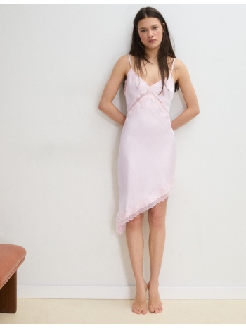 stradivarius κοντό ασύμμετρο σατινέ φόρεμα παστέλ ροζ m