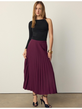 stradivarius ασύμμετρη μπλούζα με μεταλλική αγκράφα μαύρο m σε προσφορά