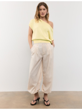 stradivarius πλεκτό τοπ ρουστίκ λαιμόκοψη χαμόγελο κίτρινο