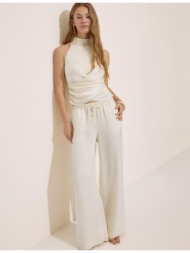 stradivarius παντελόνι αμπιγιέ με πιέτες βανίλια 36